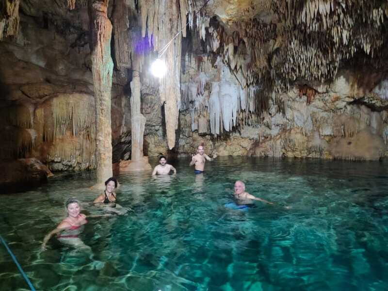 Merida: Chichen Itza Cenote, Food Experience & Izamal - Comfortable transport and small-group service
