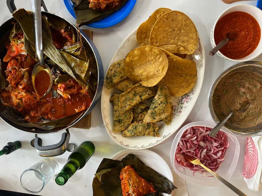 Mérida Cooking Class, taste of Yucatan - Riding a local bus to the cooking home