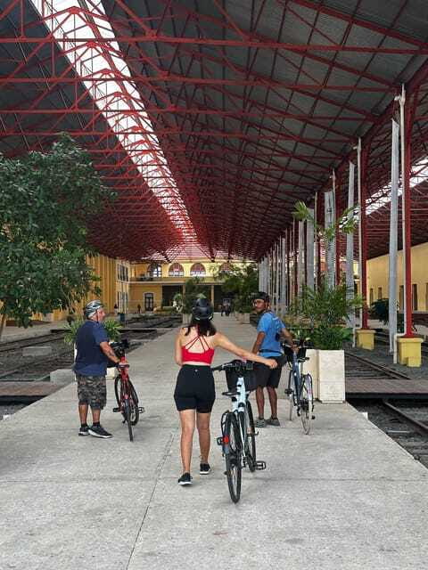 Mérida: The E-bike tour with history and culture - What $46 per person gets you