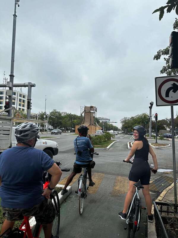 Mérida: The E-bike tour with history and culture - García Ginerés and Mérida’s mid-century side
