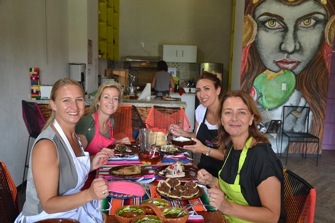 Mexican Cooking Class & Cocktails in Mexico City - What makes this class worth considering
