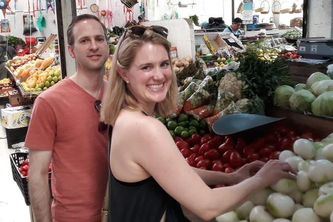 Mexican Cooking Class & Cocktails in Mexico City - Cooking Mexican food in a home setting