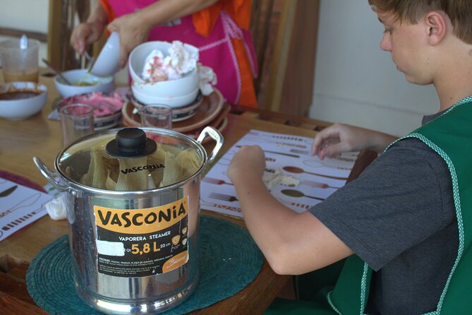 Mexican Cooking Class in Zihuatanejo de Azueta - Zihuatanejo Central Market: A Practical Food Lesson