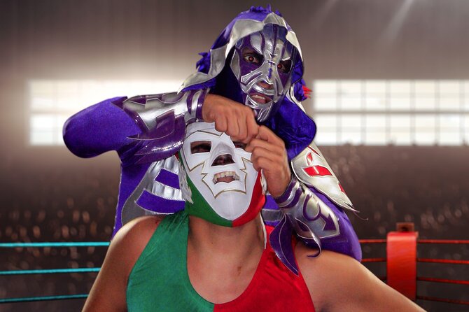 Mexican Lucha Libre Experience in Cozumel, Tacos and Margaritas - Arriving at Barriecito from the cruise terminal