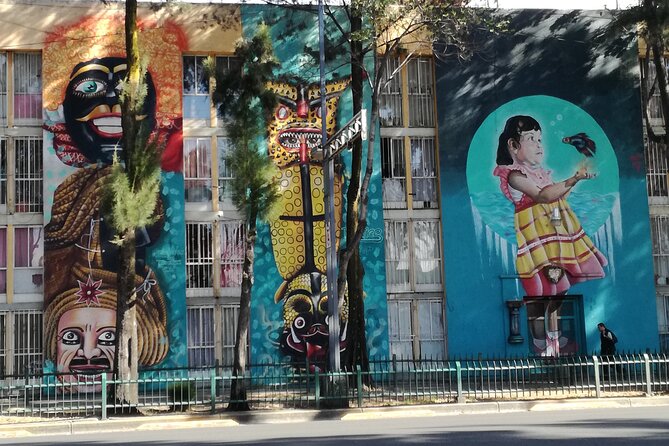 Mexico City; ART NACO : Murals & Street Art Bike Tour - Street food that gives the ride a local finish