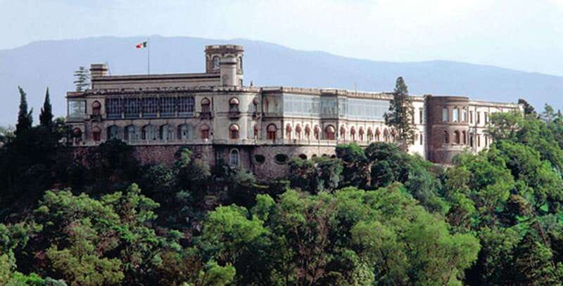 Mexico City: Chapultepec Castle Skip-the-Line Ticket - Crowds and the real value of skip-the-line access