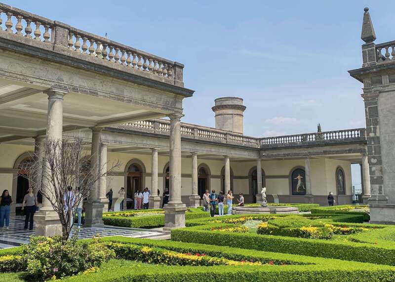 Mexico City: Chapultepec Castle Skip-the-Line Ticket - How to plan your day around the castle