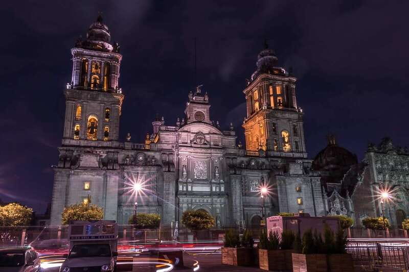 Mexico City: Double Decker Bus Night Tour - The Zócalo and Mexico City’s Downtown