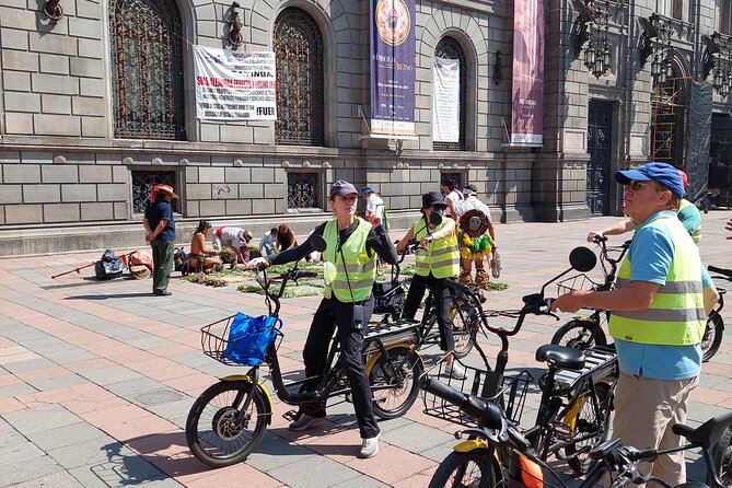 Mexico City E-Bike Tour with a taco and churros stop - Polanco, tacos, and a sweet stop