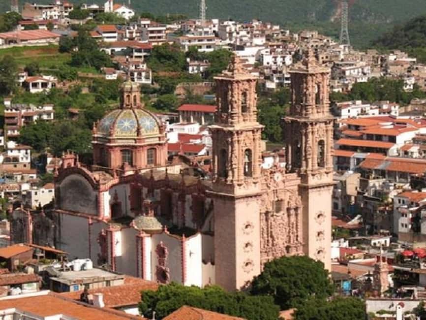 Mexico City: Full-Day Taxco and Cuernavaca Tour - Forty minutes to see Taxco on your own