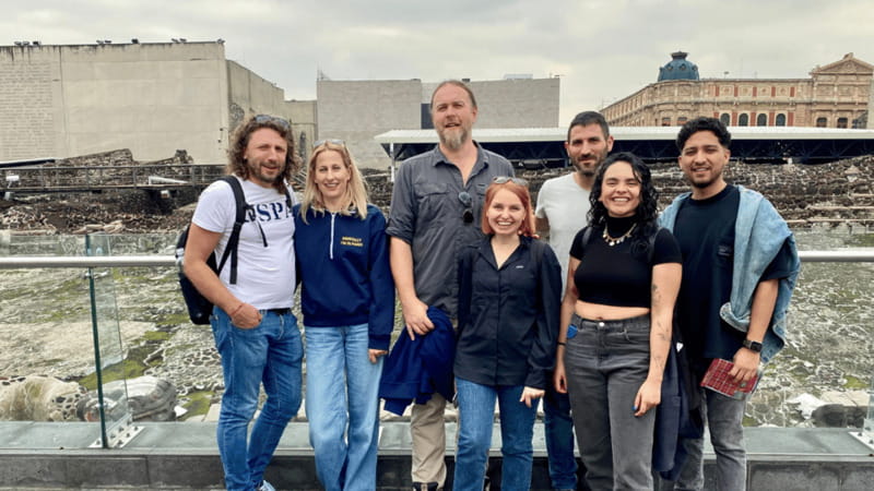 Mexico City: Guided walking tour through the most historic parts of the city. - Meeting the guide at the Metropolitan Cathedral