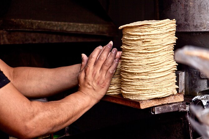 Mexico City Historical Centre Food Tour with 7 Authentic Tastings - Sweet stops on República de Uruguay