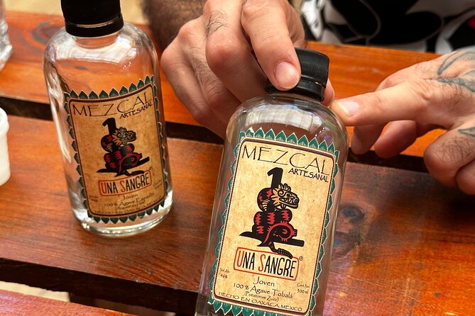 Mexico City Historical Centre Food Tour with 7 Authentic Tastings - What you actually eat and drink