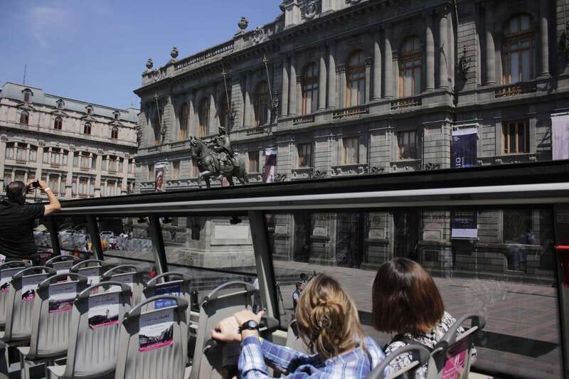 Mexico City: Hop-On Hop-Off Bus City Tour - Blue Circuit: Coyoacán, San Ángel, and UNAM