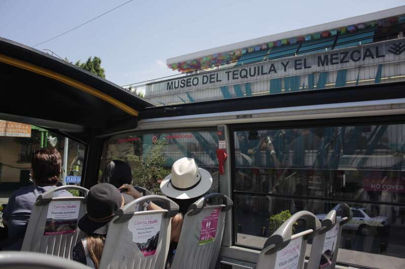 Mexico City: Hop-On Hop-Off Bus City Tour - Audio guide and the practical WiFi problem