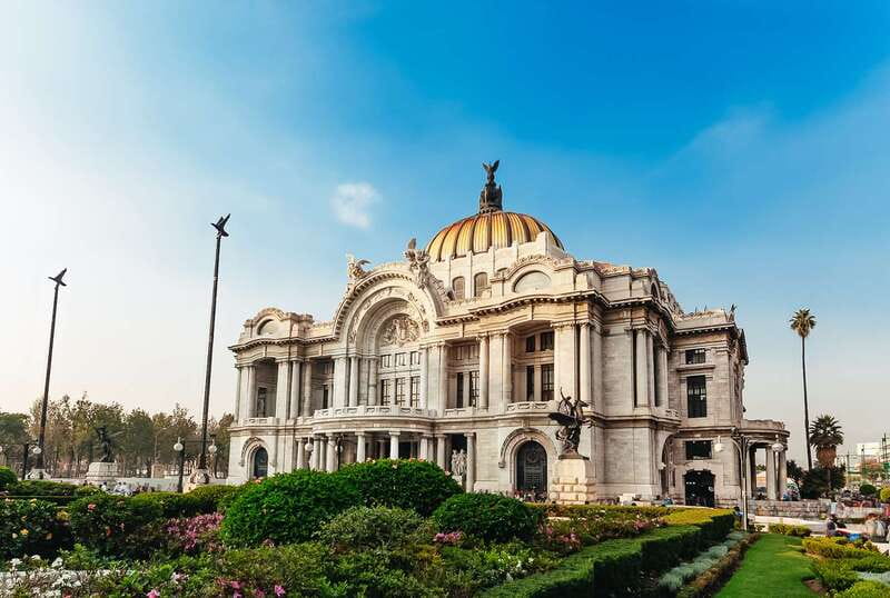 Mexico City: Hop-on Hop-off Bus Tour - Historic Downtown: the best first circuit