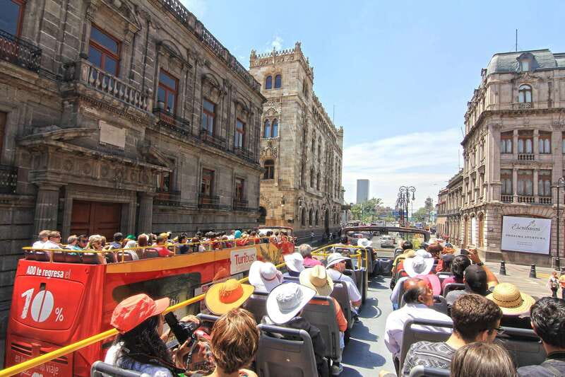 Mexico City: Hop-on Hop-off City Tour by Turibus 1-Day Pass - Why this bus works well on your first day