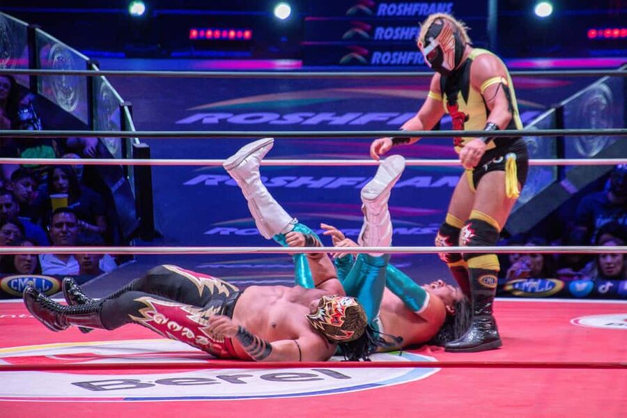 Mexico City: Lucha Libre Show, Walking Tour & Tequila - Meeting at Hostal Amigo in the late afternoon