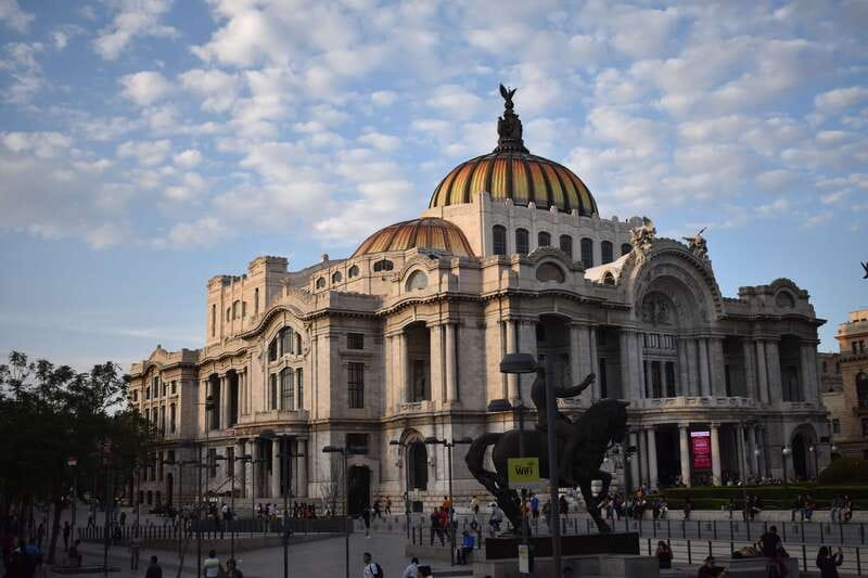 Mexico City: Mexican Folklore Ballet - Who will enjoy this most?