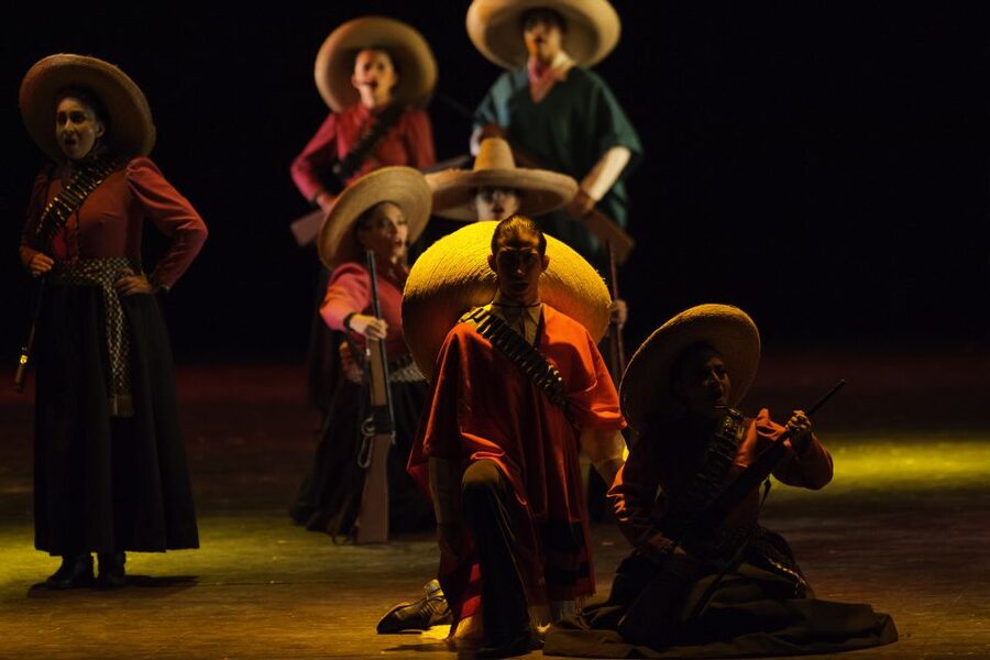 Mexico City: Mexican Folklore Ballet - Hotel pickup and the Mexico City traffic question