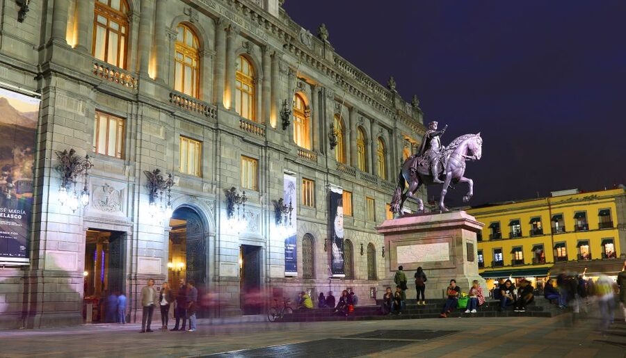 Mexico City: Night City Tour in a Double Decker Bus - Paseo de la Reforma is the main event