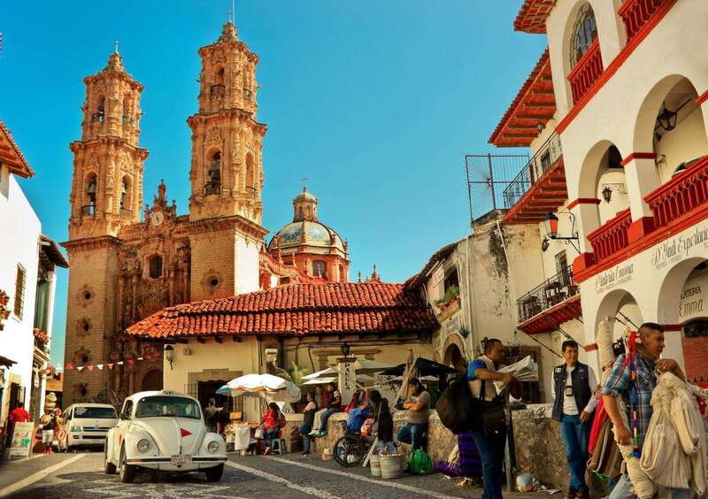 Mexico City: Taxco & Cuernavaca Tour with Pre-Hispanic Mine - Cuernavaca in a 40-minute snapshot