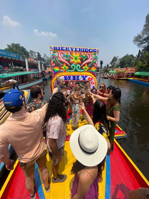 Mexico City: Xochimilco Boat with Guacamole & Premium Drinks - Key points to know before boarding
