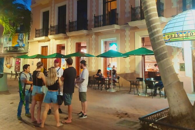 Mike&Duck Walking Tour Merida - Casa Montejo and the city’s colonial front door
