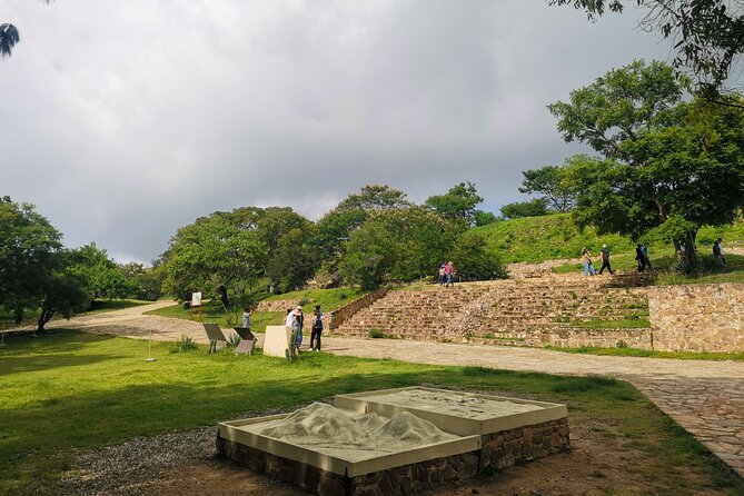 Monte Alban - Full Day Guided Tour with or without Food - Oaxaca - Why Monte Albán works best in the morning