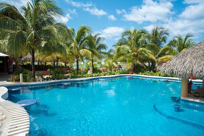 Mr. Sanchos Beach Club All-Inclusive Day Pass - Eating all day, from buffet plates to table orders