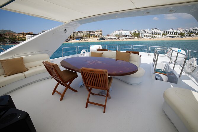 Number Juan 100ft Yacht Azimut Rental - Swimming, paddleboards, and the Sea Bob