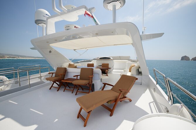 Number Juan 100ft Yacht Azimut Rental - Celebrations, families, and the right kind of group