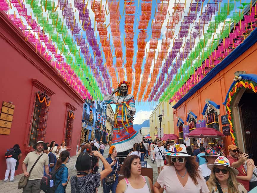 Oaxaca: Day of the Dead Evening Walking Tour with Dinner - Key points to know before booking