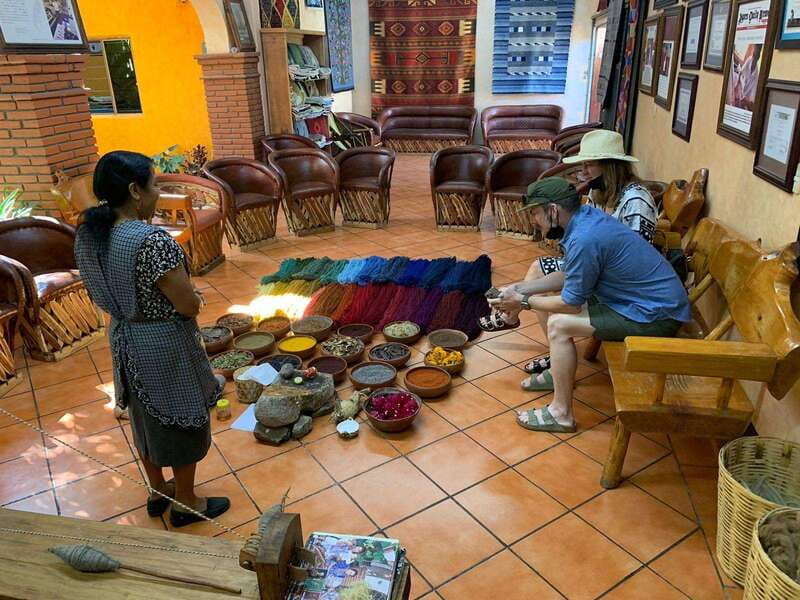 Oaxaca: Early Arrival at Hierve el Agua + Pickup + Admission - Teotitlán del Valle and the Business of Weaving