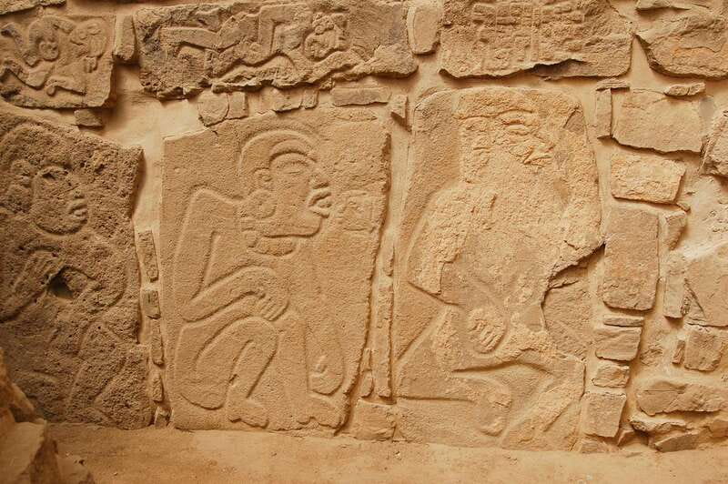 Oaxaca: Monte Alban Guided Archaeological Tour - Walking into the former Zapotec capital