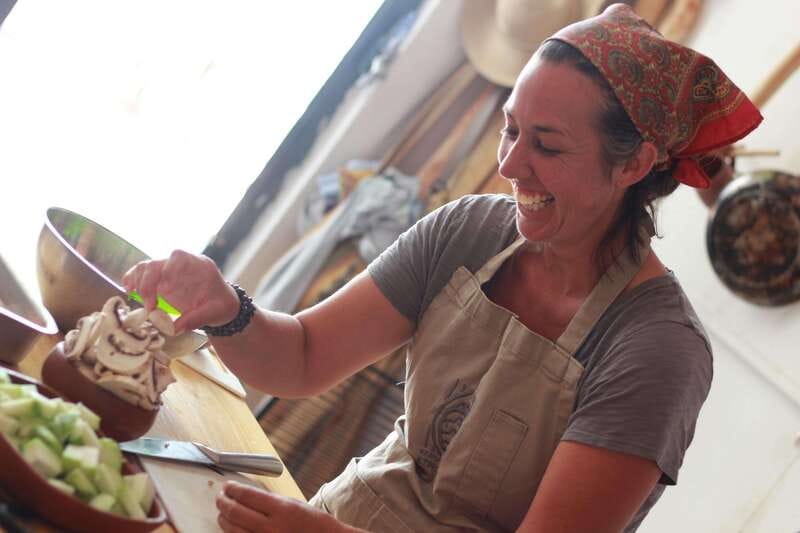 Oaxaca: Oaxacan Mole Workshop with a Traditional Cook - Starting near the Zócalo on Xicotencatl Street