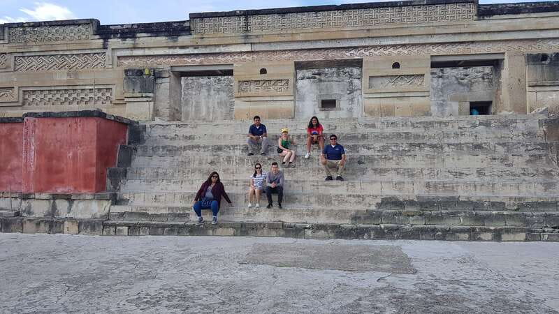 Oaxaca: Tule, Mitla & Hierve el Agua, & Mezcal Tour - Guides make the biggest difference