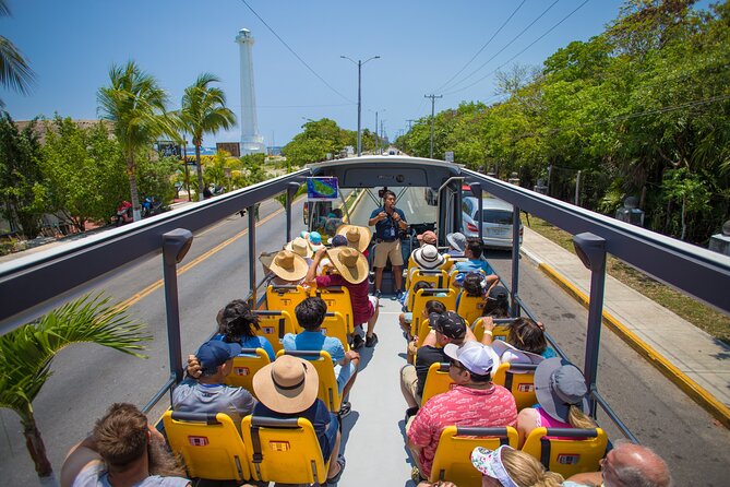 Open Top City Tour & Beach Break - A quick walk through Benito Juarez Park