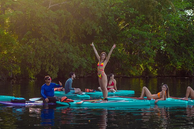 Paddleboarding and/or kayaking tour at sunrise in the lagoon of Bacalar - Sunrise reflected across the lagoon