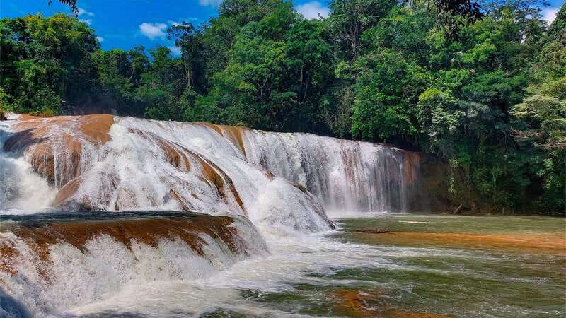 Palenque: Palenque Ruins, Agua Azul Waterfalls and Misol-Ha - Agua Azul’s long walk and blue water