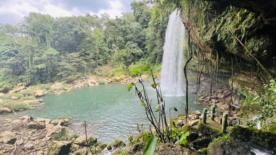 Palenque: Palenque Ruins, Agua Azul Waterfalls and Misol-Ha - What the $99 price includes
