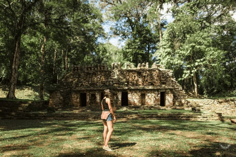 Palenque: Yaxchilán and Bonampak Archaeological Area Tour - A 40-minute boat ride on the Usumacinta River