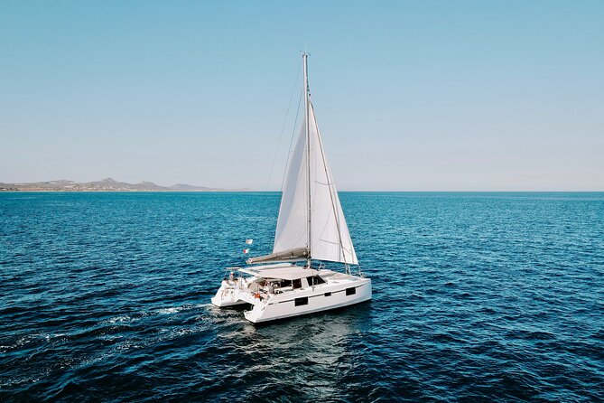 Platinum Sunset Sailing Tour - Sailing between the Sea of Cortez and the Pacific side