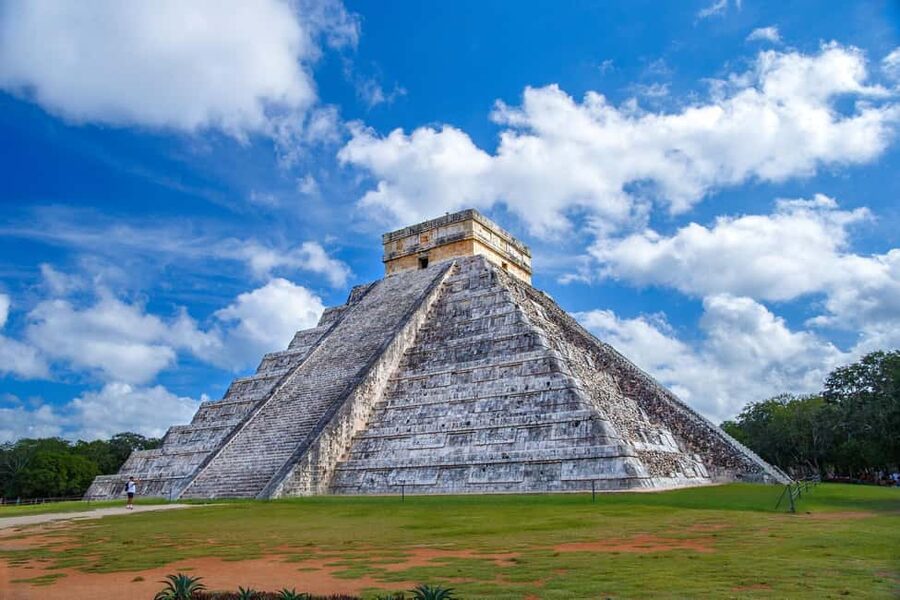 Playa del Carmen: Chichen Itza Early Tour with Expert Guide - What the $83 price really includes