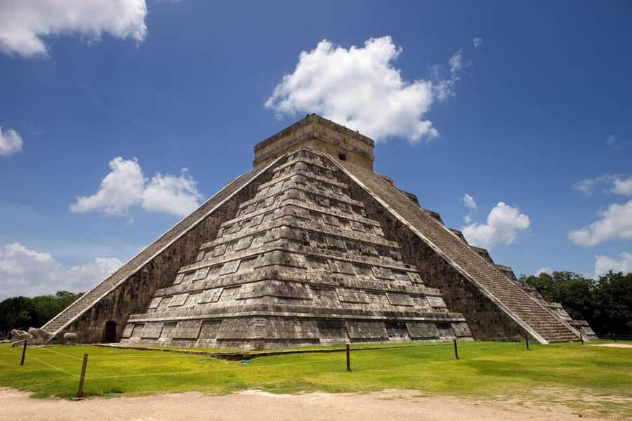 Playa del Carmen: Chichen Itza Early Tour with Expert Guide - Who will enjoy this Chichen Itza tour most