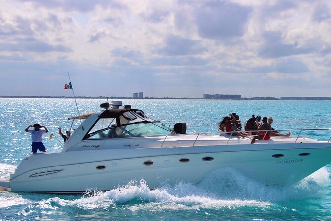 Private 50FT Yacht Rental in Cancún P8 - Weather, cancellations, and the small print