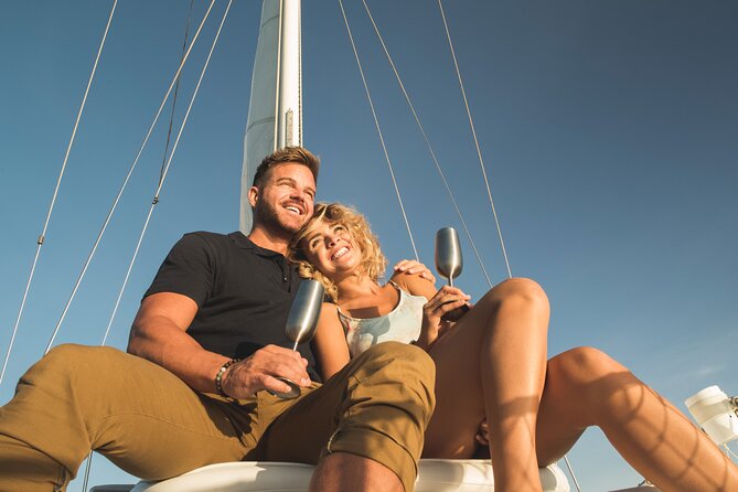 Private Cabo San Lucas Sunset Cruise on 33´ sailboat - Mexican appetizers and an open bar on board