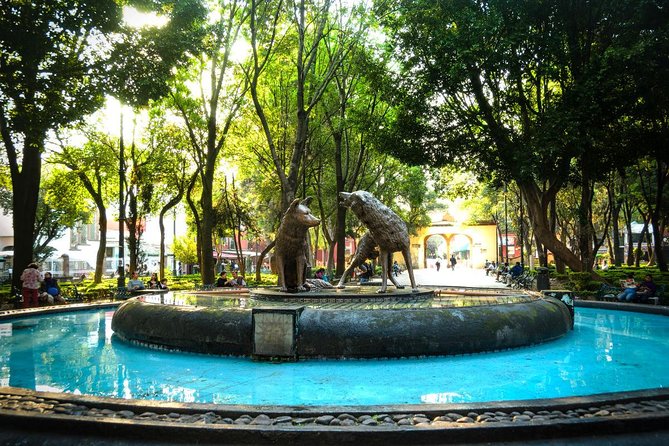 Private City Tour in Frida Kahlo, Coyoacan, and Xochimilco - Coyoacán Market: The Most Local Part of the Walk
