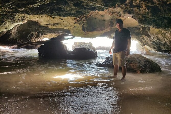 Private Cozumel Cave and Ruin Exploration Tour with Mexican Lunch - San Martin connects beaches with turtle conservation