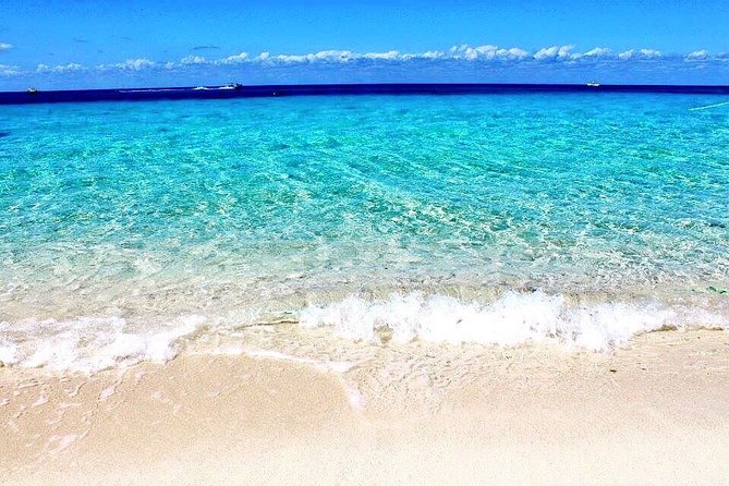 Private Dune Buggy & Snorkel Tour: All-Inclusive - Guides can make or break the day